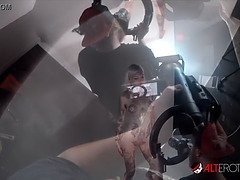 За кадром, Большие сиськи, Хд, Сыновья, Тату, Сиськи