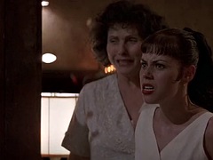 Drea de Matteo, Fairuza Balk - Deuces Wild 2002