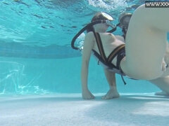 18 летние, Минет, Фетиш, Голышом, На публике, Сосущие, Сиськи, Под водой