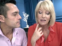 Blonde, Sucer une bite, En gros plan de très près, Mamie, Hard, Mature, Chatte, Professeur