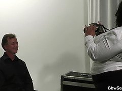 ぽっちゃり, デカパイ, 捕まる, 巨大, 淫乱熟女, 自然山雀, 現実, オッパイの