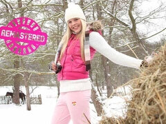 Amateur, Gros seins, Blonde, Gode, Masturbation, Mère que j'aimerais baiser, Solo, Dénudage