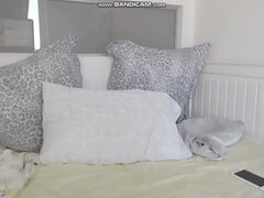 Большие сиськи, Грудастые, Пухленькие, Мастурбация, Натуральные сиськи, Соски, Соло, Сиськи