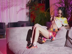 Leona Mia Playful And Always Wet Teen Solo