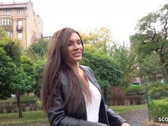 Amateur, Gros seins, Plantureuse, Hard, Réalité, Russe, Adolescente, Nénés