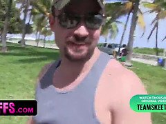 Grosser arsch, Blasen, Spermaladung, Handjob, Hd, Lecken, Schreiend, Jungendliche (18+)