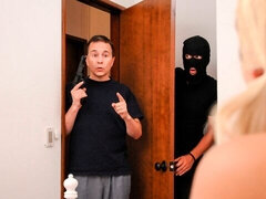 Rubia, Mamada, Atrapados, Estilo perrito, Pajear, Sexo duro, Masturbación, Adolescente