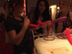 Anal, Cul, Grosse bite, Noire, Brunette brune, Interracial, Lingerie, Plan cul à trois