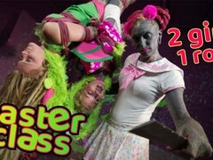 Sadomasochismus, Frau frau mann, Grufti, Hardcore, Realität, Tätowierung, Flotter dreier, Titten