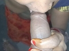 18 jahre, Grosser schwanz, Schwarz, Sperma im mund, Schmuddelige sprache, Erotisch, Indisch, Im freien