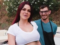 Tetas grandes, Mamada, Novio, Engañando, Mamá, Al aire libre, Pelirrojo, Montar