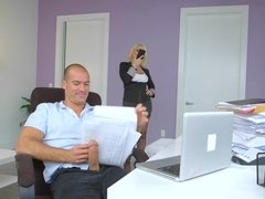 Grosse bite, Gros seins, Sucer une bite, Faciale, Hard, Hd, Mère que j'aimerais baiser, Jupe