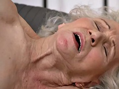 Corridas, Abuelita, Peludo, Coño, Tetas