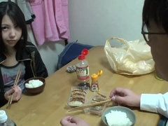 Aziatisch, Pijpbeurt, Sperma, Hd, Japaans, Realiteit, Tiener, Tieten likken