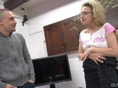 デカ尻, デカチン, ブロンド, 熟年, オマンコ, 剃毛, ショートヘア, オッパイの