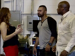 Gros cul, Noire, Plantureuse, Tromperie, Hard, Maman, Rousse roux, Nénés