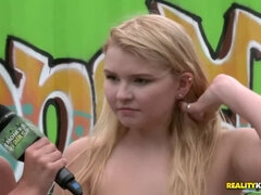 Blond, Pijpbeurt, Sperma in gezicht, Masturbatie, Realiteit, Mager, Tatoeage, Trio