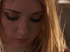 Rubia, Corridas faciales, Español, Adolescente, Tetas, Esposa
