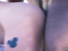 Negro, Morena, Coche, Sexo duro, Interracial, Al aire libre, Coño