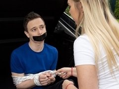 Tetas grandes, Mamada, Morena, Polla, Estilo perrito, Ffm, Madres para coger, Trio