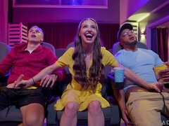 Culo grande, Verga grande, Tetas grandes, Morena, Estilo perrito, Sexo duro, Flaco, Adolescente