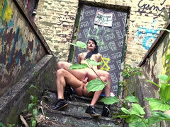 Большой член, Брюнетки, Сперма на лице, Готки, На природе, От первого лица, На публике, Реалити