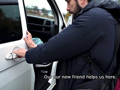 Nana, Brunette brune, Voiture, Cocu, Hard, Fille latino, Pov