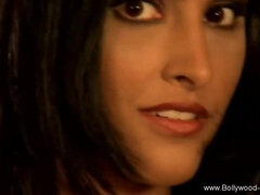 Vollbusig, Erotisch, Indisch, Reif, Mutti, Natürlichen titten, Erotischer film, Titten