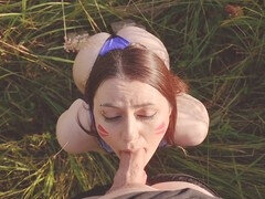 Enthousiasteling, Grote kont, Grote lul, Pijpbeurt, Bruinharig, Groepseks ejactulatie, Sperma shot, Openbaar