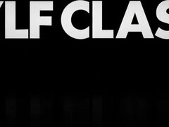 Gros cul, Sucer une bite, Brunette brune, Plantureuse, Tir de sperme, En levrette, Mère que j'aimerais baiser, Plan cul à trois