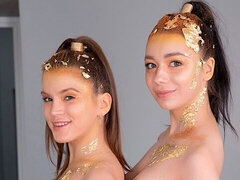 Любители, Минет, Собачьи, Две девушки, Натуральные сиськи, Тощие, Молоденькие, Сиськи