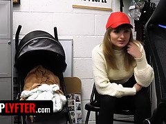 Estilo perrito, Oficina, Afeitado, Flaco, Calcetines, Nalgadas, Desnudarse, Adolescente