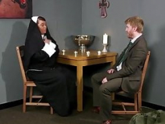 Nun gives bj
