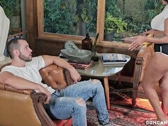 Verga grande, Engañando, Ama de casa, Latina, Madres para coger