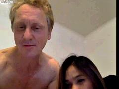 Leie, In den arsch, Asiatisch, Tussi, Blasen, Paar, Handjob, Spielzeuge