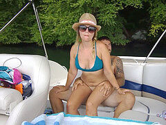 Grosser arsch, Grosser schwanz, Bikini, Blasen, Handjob, Milf, Öffentlich