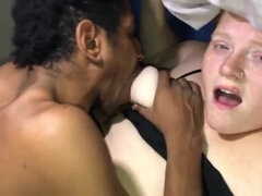 18 jaar, Mooie dikke vrouwen, Grote kont, Pijpbeurt, Hondjeshouding, Kut duiken, Roodharige vrouw, Speelgoed