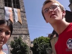18 jahre, Blasen, Tschechisch, Geld, Pov, Schulmädchen, Jungendliche (18+), Ehefrau