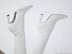 Brunette brune, Mignonne, Talons, Lingerie, Nue  à poil, Petite femme, Adolescente, Nénés