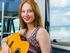 18 años, Amateur, Culo grande, Tetas grandes, Masturbación, Flaco, Estriptis, Adolescente