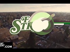 デカ尻, デカチン, フェラチオ, ぽちゃ, 口内発射, Hd, ラティーナ, 叫ぶ