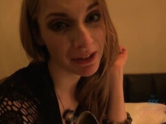Amateur, Attrapée, Éjaculation interne, Doigter, Hd, Pov, Tatouage, Jouets