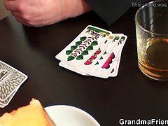 Oudere vrouw, Masturbatie, Moeder, Natuurlijke tieten, Kut duiken, Stiefmoeder, Kousen, Tieten likken