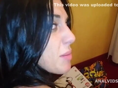 Anal, Gros cul, Grosse bite, Gorge profonde, Hd, Pisser, Tatouage, Jouets