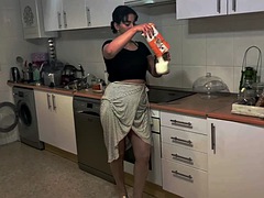 熟年, 淫乱熟女, ヤリマン, ヤリマンの