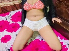 18 jahre, Aus dem arsch in den mund, Grosser arsch, Hochschule, Handjob, Masturbation, Nippel, Schulmädchen