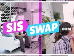 Blasen, Braunhaarige, Hd, Lecken, Masturbation, Natürlichen titten, Höschen, Muschi