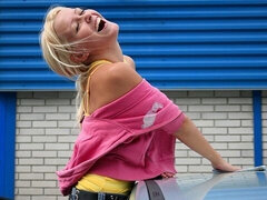 Arsch, Blondine, Auto, Jeans, Nackt, Im freien, Rock