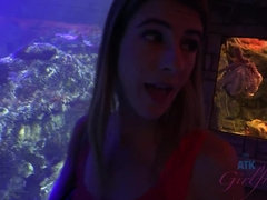 Vestido, Penetracion con dedos, Novia, Orgasmo, Pequeña, Coño, Chorro, Tetas