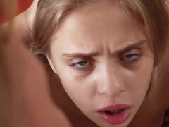 Sucer une bite, Petit ami, Cocu, Rasée, Adolescente, Nénés